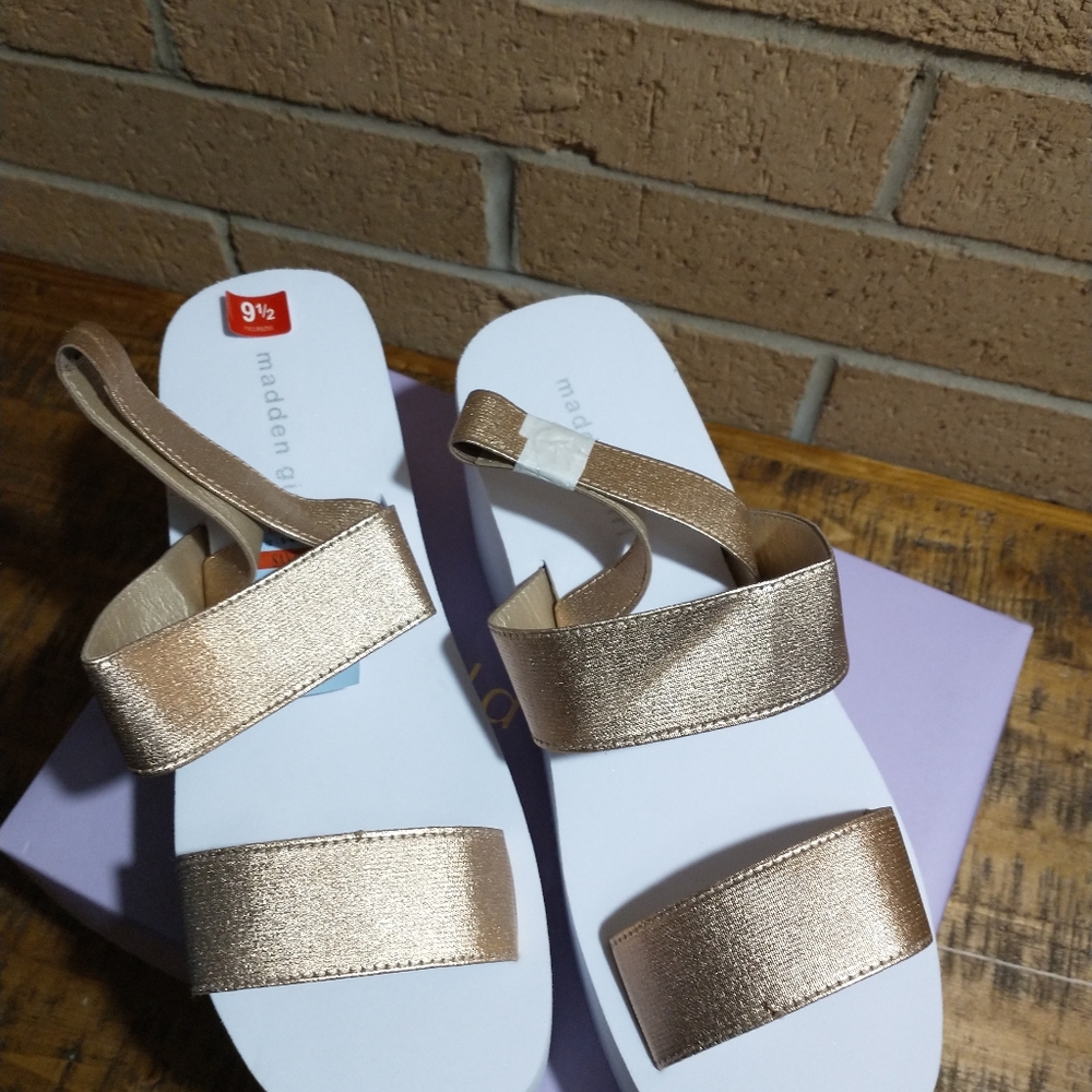 Madden Girl Keeli Rose Gold Platform shoes